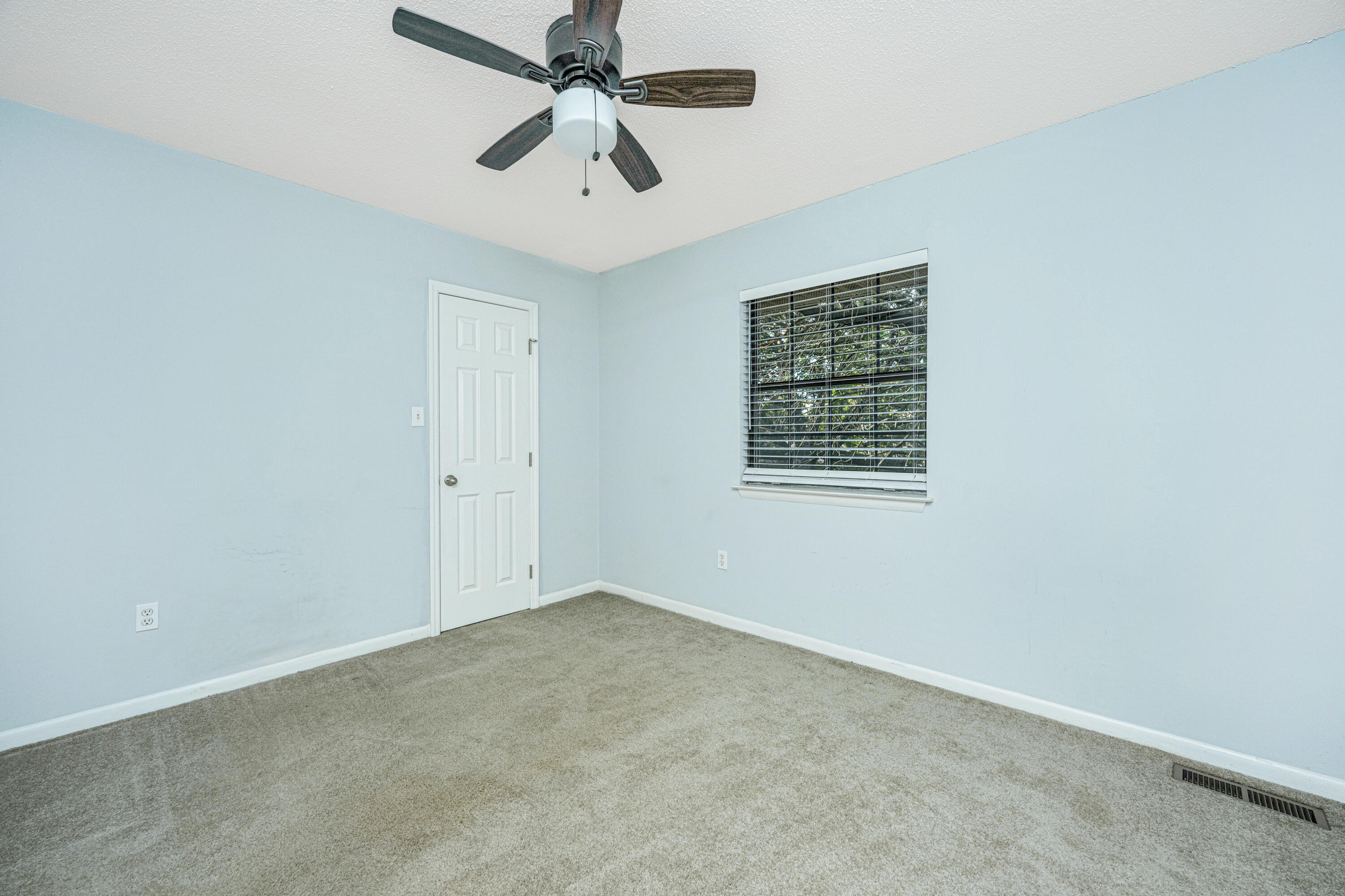 2362 Parsonage Road, Unit 8C Charleston, SC 29414 - Photo 23 of 35 2362 Parsonage Road 8C
