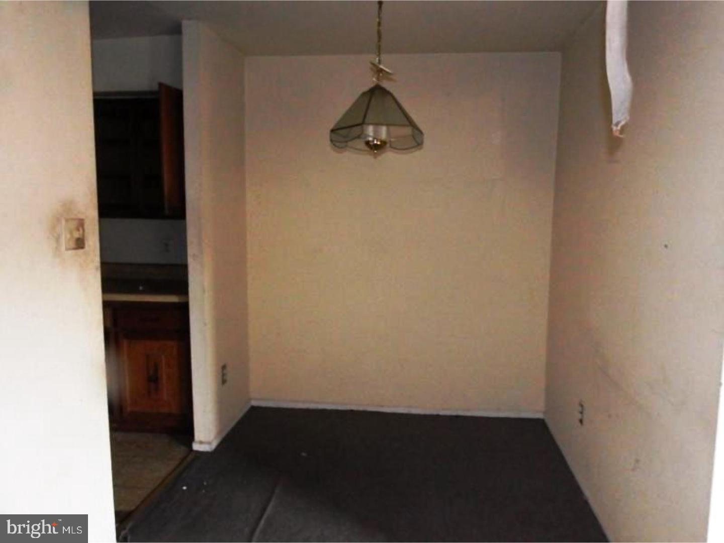 9437 Woodbridge Road Philadelphia, PA 19114 - Photo 9 of 14 Gallery Image 9