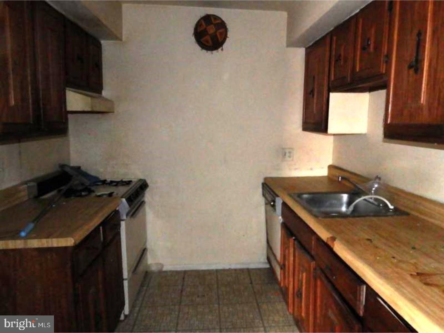 9437 Woodbridge Road Philadelphia, PA 19114 - Photo 10 of 14 Gallery Image 10