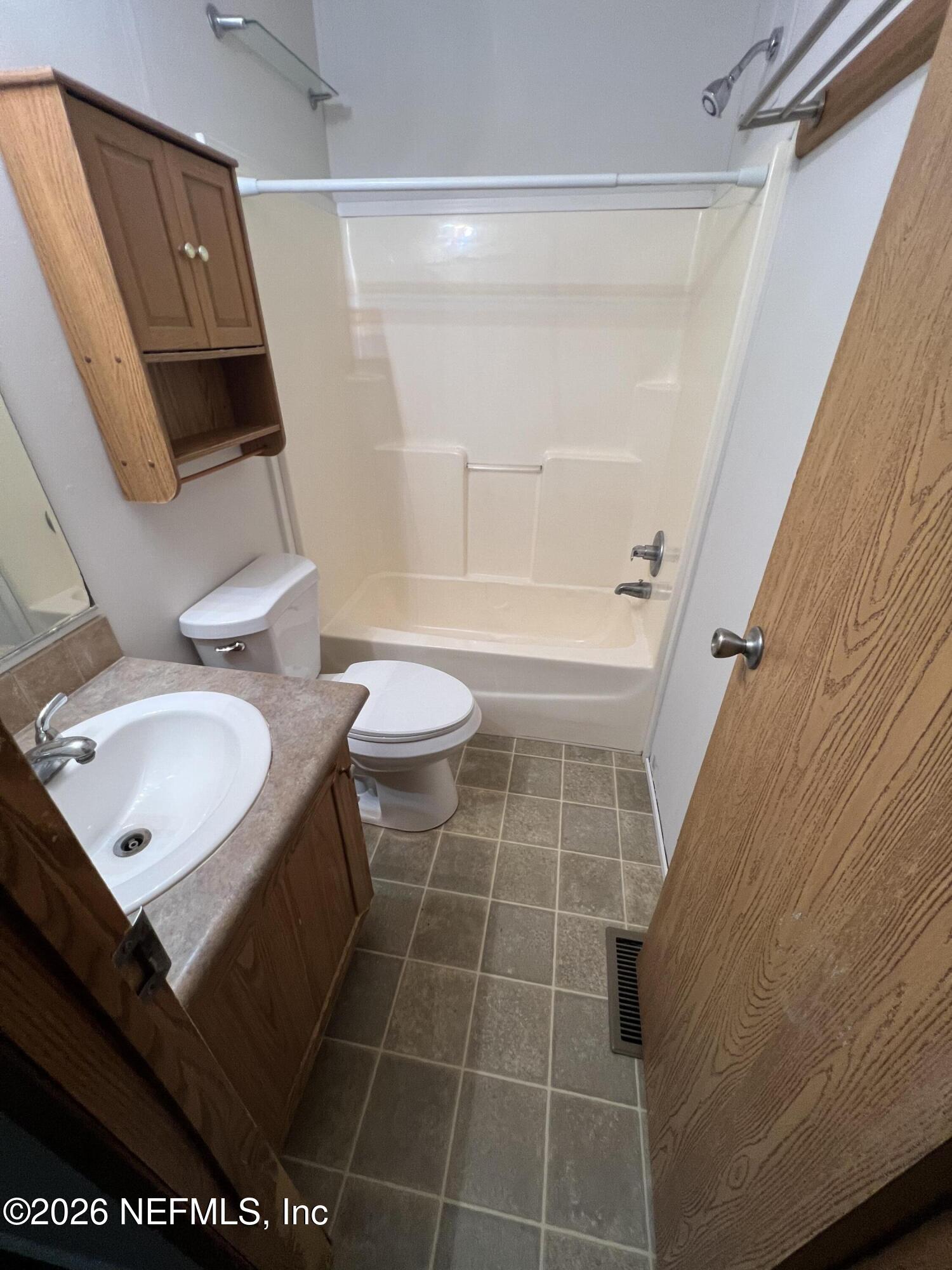 140 Price Road Hawthorne, FL 32640 - Photo 10 of 20 Photo Jun 29 2026, 12 07 44 PM