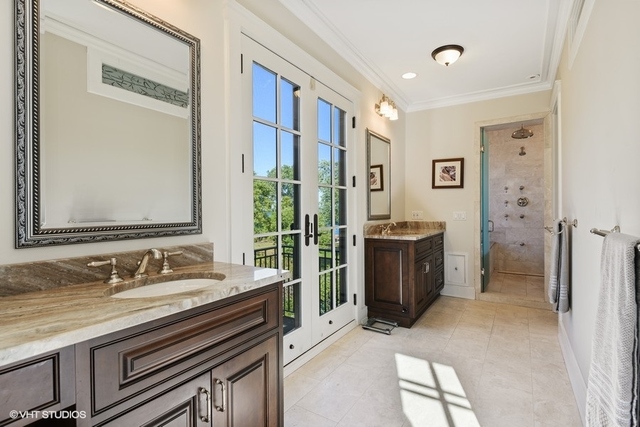 637 Sheridan Square Evanston, IL 60202 - Photo 13 of 36