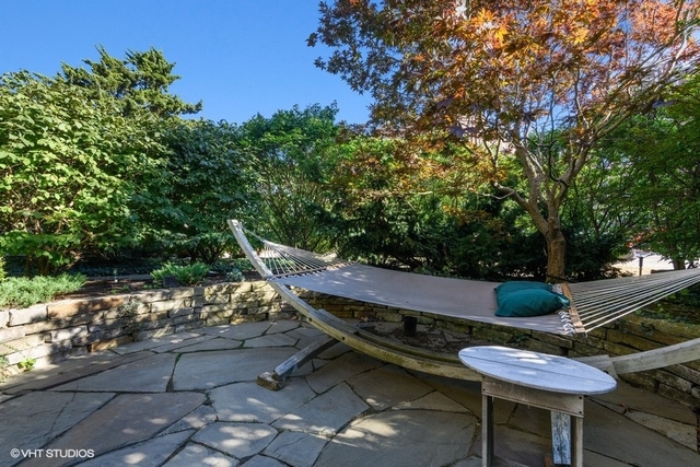 637 Sheridan Square Evanston, IL 60202 - Photo 23 of 36