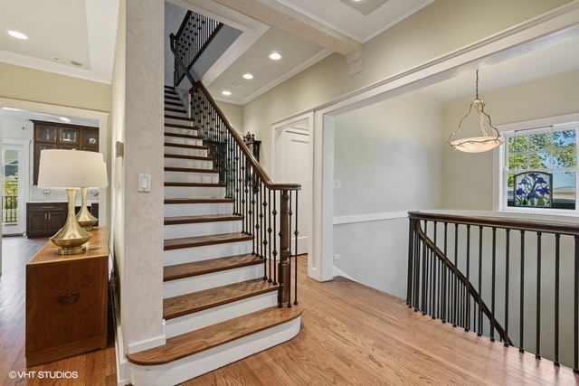 637 Sheridan Square Evanston, IL 60202 - Photo 29 of 36