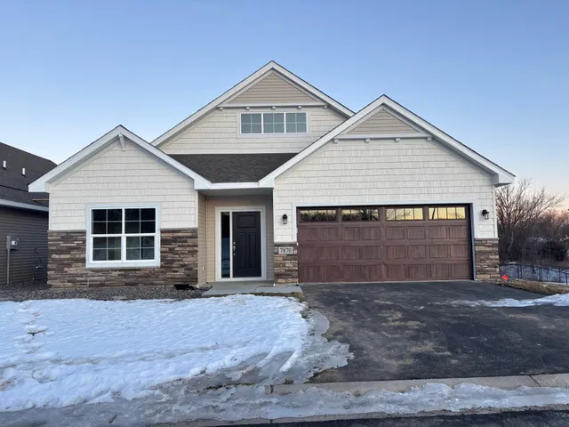 $399,900 | 7870 Willowbrook Court, Greenfield, MN 55373