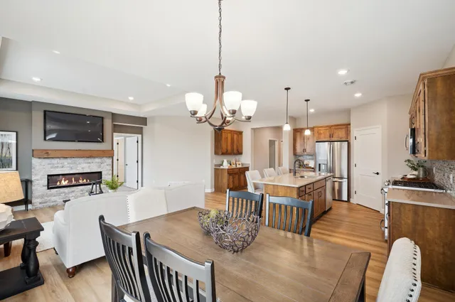 $399,900 | 7870 Willowbrook Court, Greenfield, MN 55373