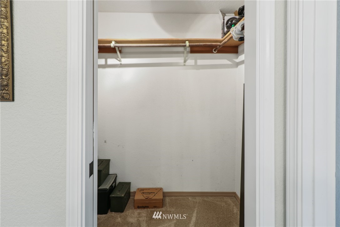 14044 Southeast 159th Place Renton, WA 98058 - Photo 23 of 40 Gallery Image 23