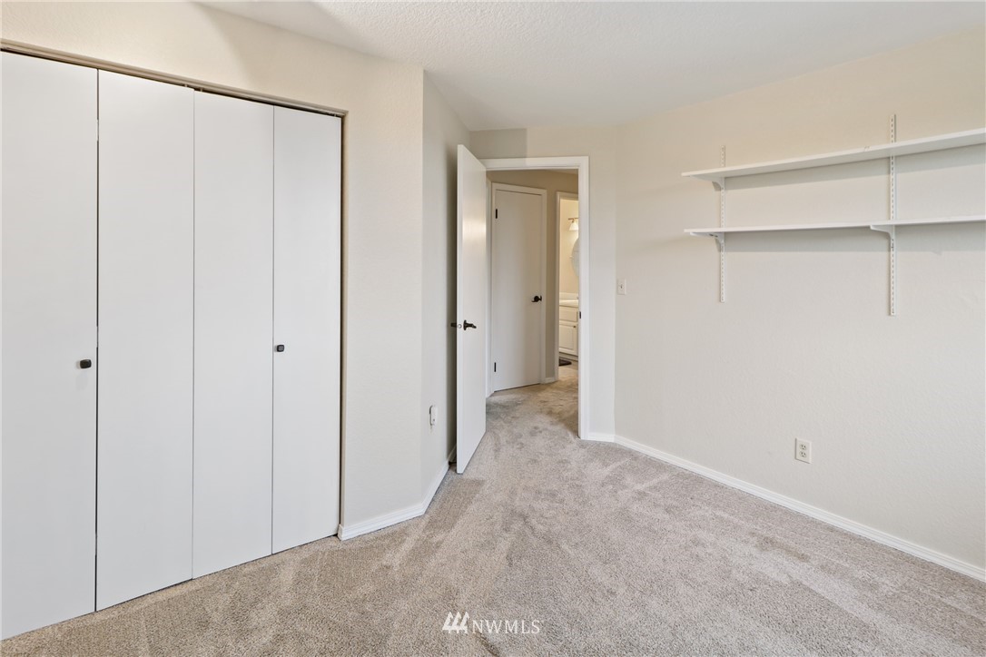 14044 Southeast 159th Place Renton, WA 98058 - Photo 28 of 40 Gallery Image 28