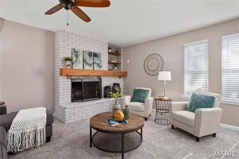 $285,000 | 2715 Narraganset Drive, Florissant, MO 63033