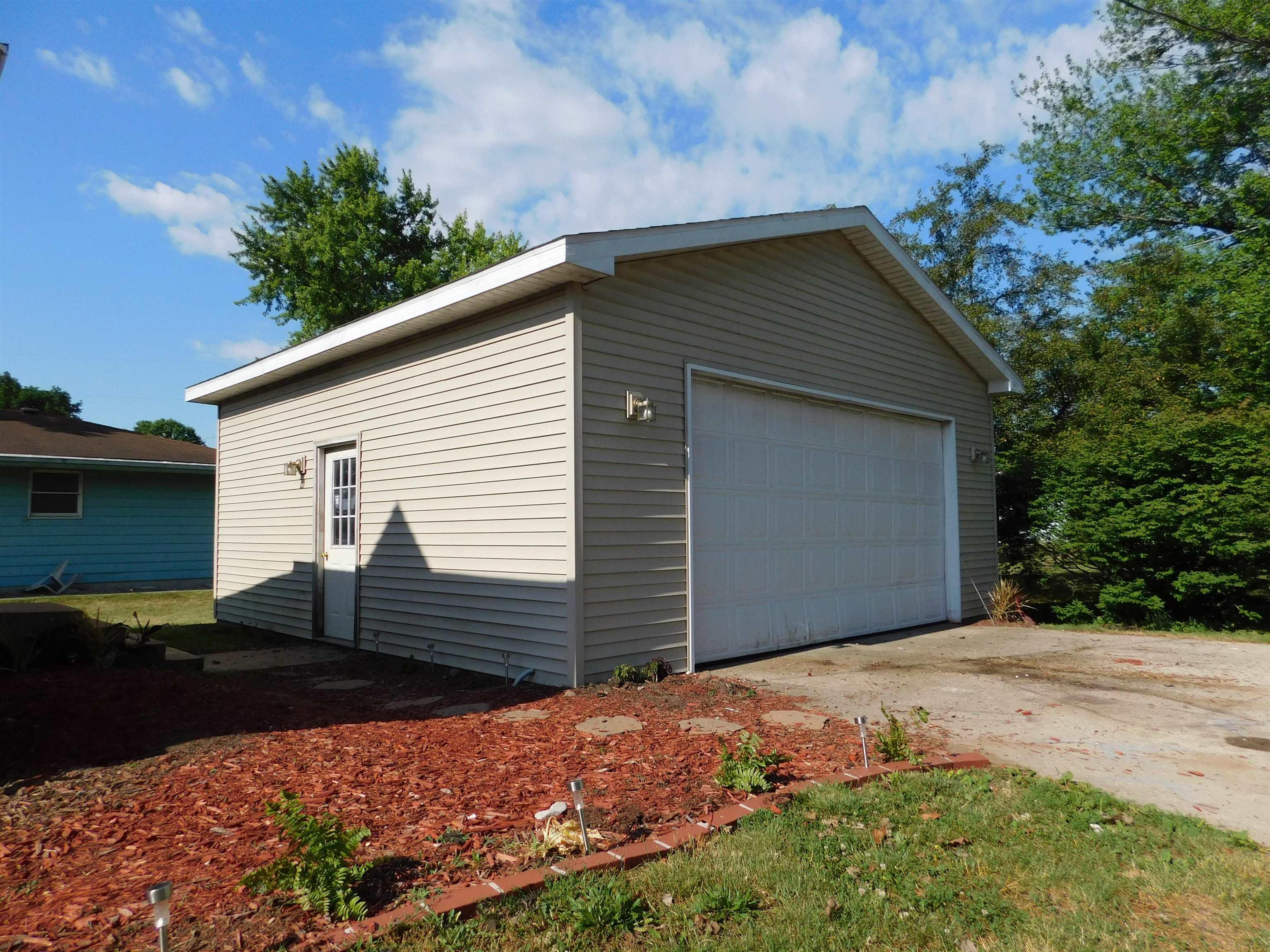 108 North St Road Akron, IN 46910 - Photo 3 of 20 Gallery Image 3