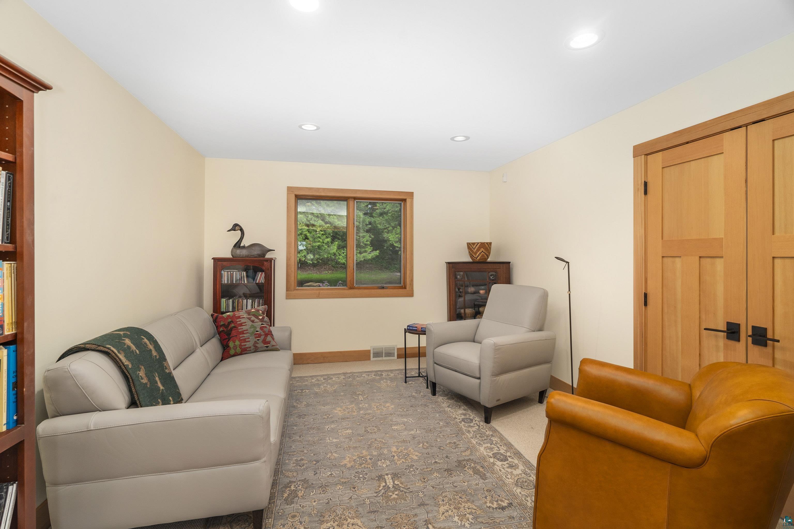 5791 South Pike Lake Road Duluth, MN 55811 - Photo 18 of 50 Study