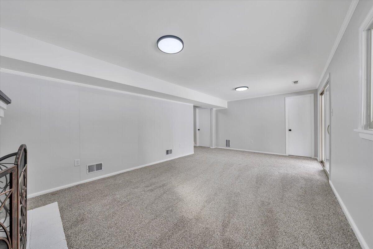 3850 Bower Road Roanoke, VA 24018 - Photo 25 of 34 25-MIB08118