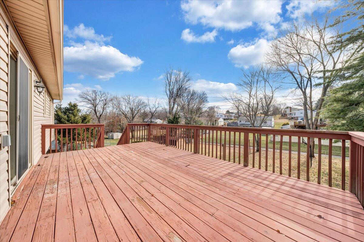 3850 Bower Road Roanoke, VA 24018 - Photo 29 of 34 33-MIB08052