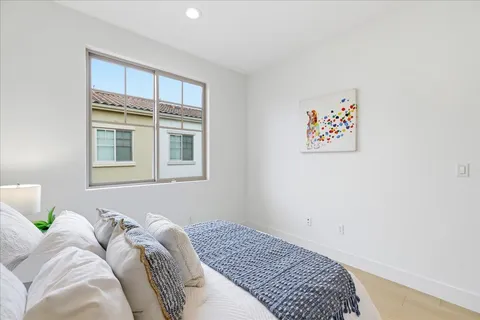 $1,658,000 | 270 Ariana Place, Mountain View, CA 94043