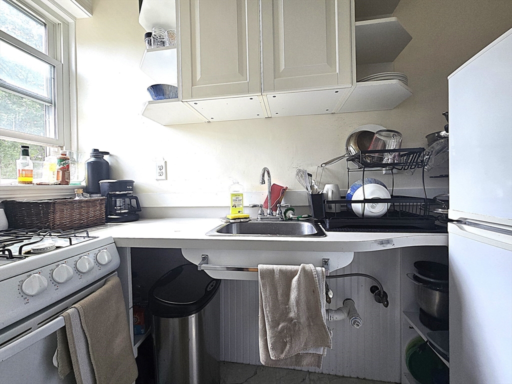 164 Strathmore Road, Unit 25 Boston, MA 02135 - Photo 6 of 7