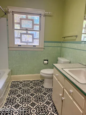 $205,000 | 401 Marlboro Street, Hamlet, NC 28345