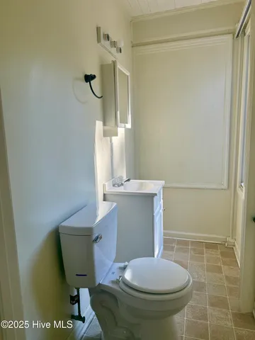 $205,000 | 401 Marlboro Street, Hamlet, NC 28345