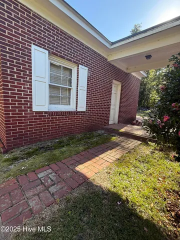 $205,000 | 401 Marlboro Street, Hamlet, NC 28345