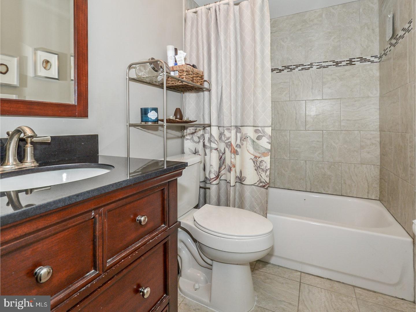 25 Circle Road Levittown, PA 19057 - Photo 11 of 21 Master Bathroom