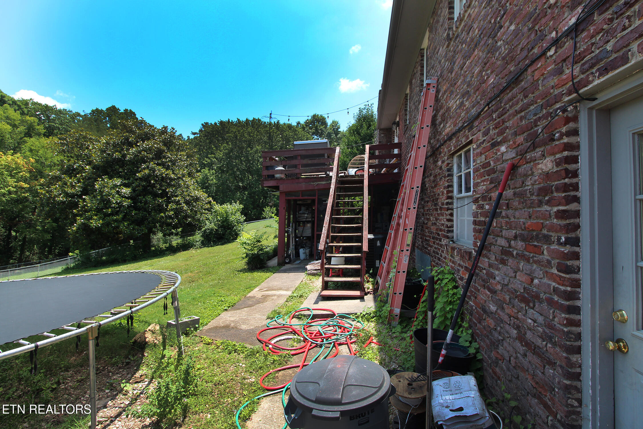 3718 Cherrylog Road Knoxville, TN 37921 - Photo 26 of 31 Back View