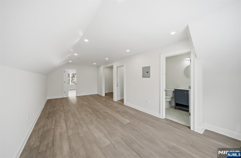 28 Irving Street Montclair, NJ 07042 - Photo 22 of 34