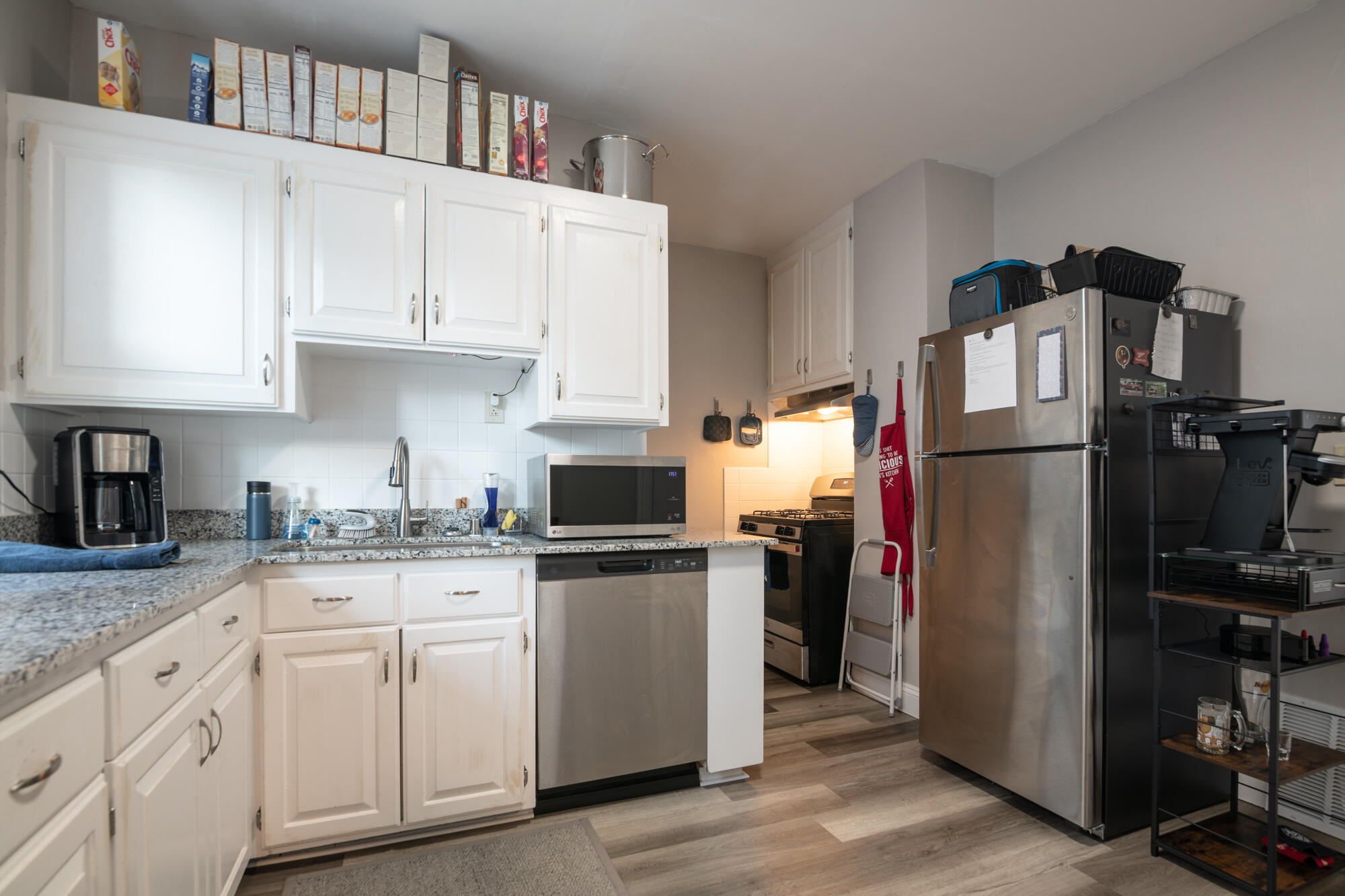 1110 Hayes Avenue Racine, WI 53405 - Photo 20 of 37 Kitchen1.3