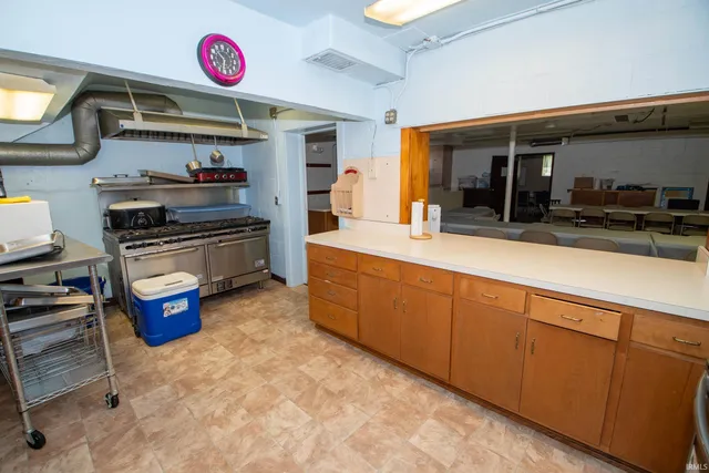 $199,000 | 24172 Highway 2, South Bend, IN 46619