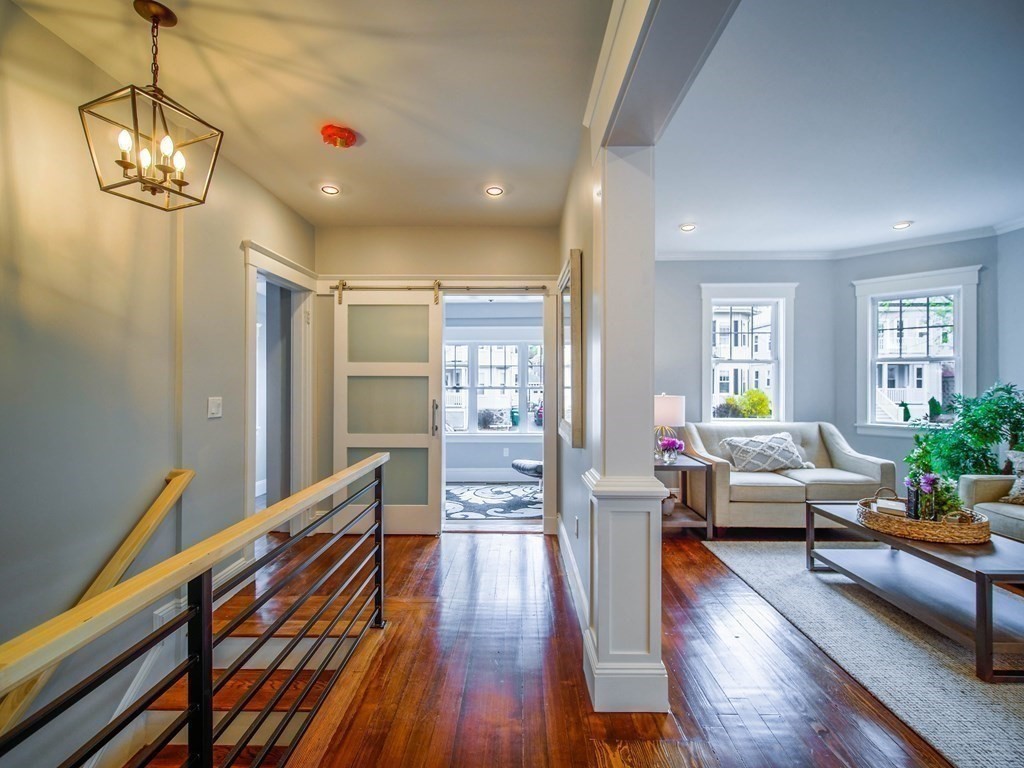 10 Gorham Road Medford, MA 02155 - Photo 5 of 37 Gallery Image 5