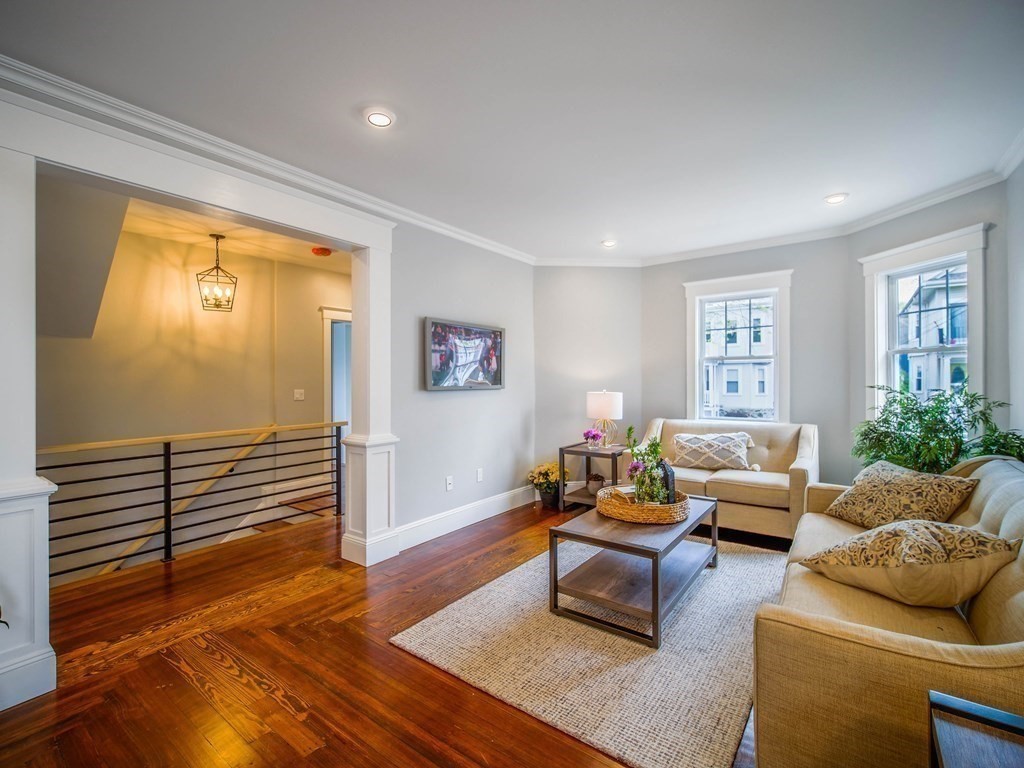 10 Gorham Road Medford, MA 02155 - Photo 6 of 37 Gallery Image 6