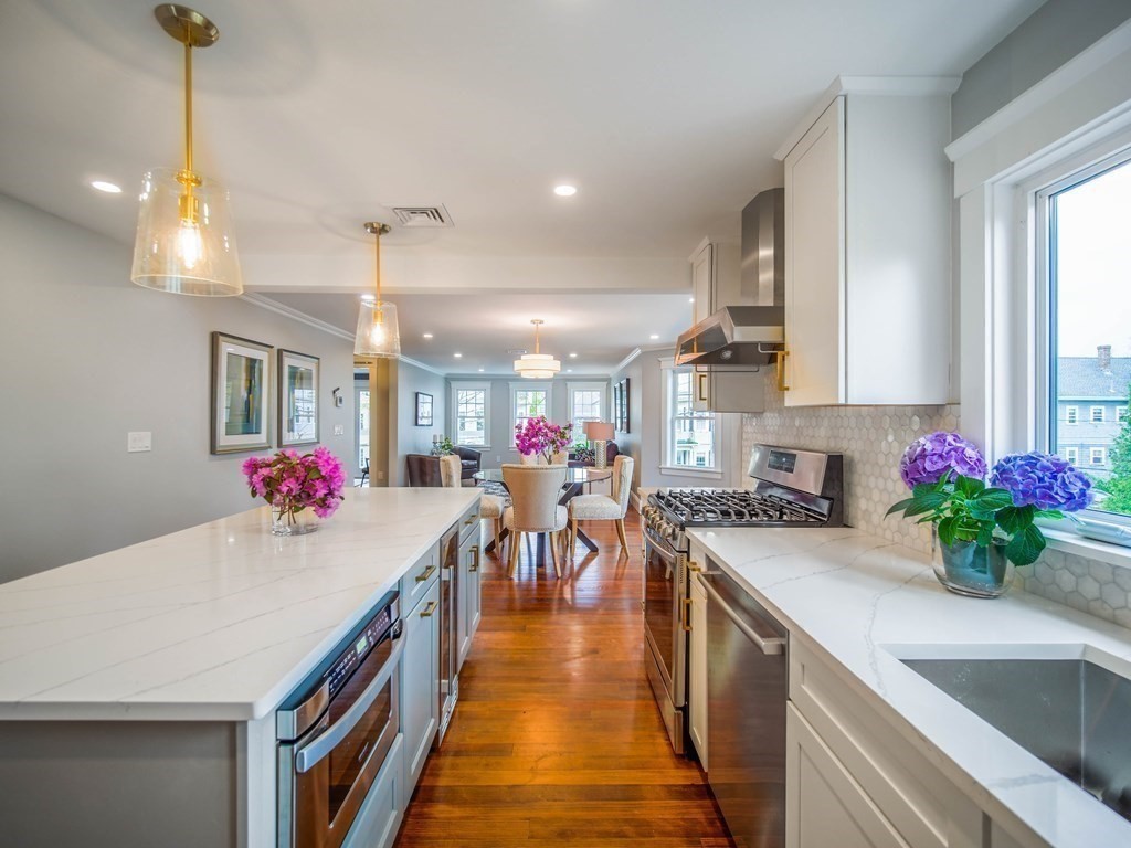 10 Gorham Road Medford, MA 02155 - Photo 10 of 37 Gallery Image 10