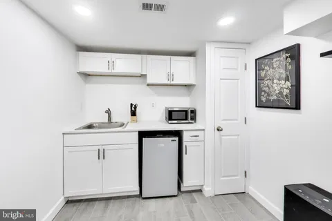 $465,000 | 1310 Dexter Terrace Southeast, Washington, DC 20020