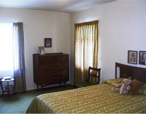 13439 State Rte 422 Kittanning, PA 16201 - Photo 10 of 14 Bedroom.