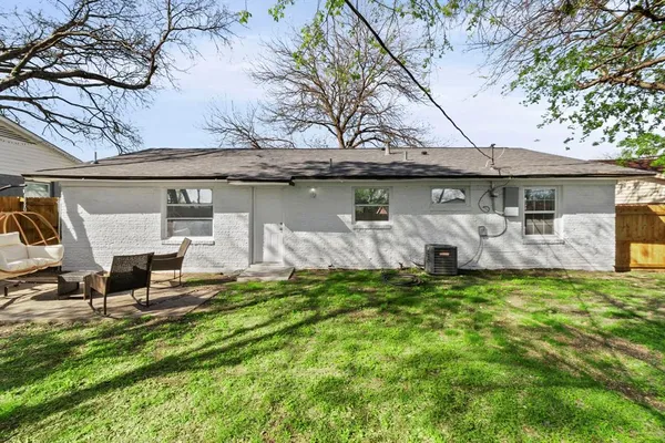 $264,750 | 7325 Wilcox Drive, Dallas, TX 75232