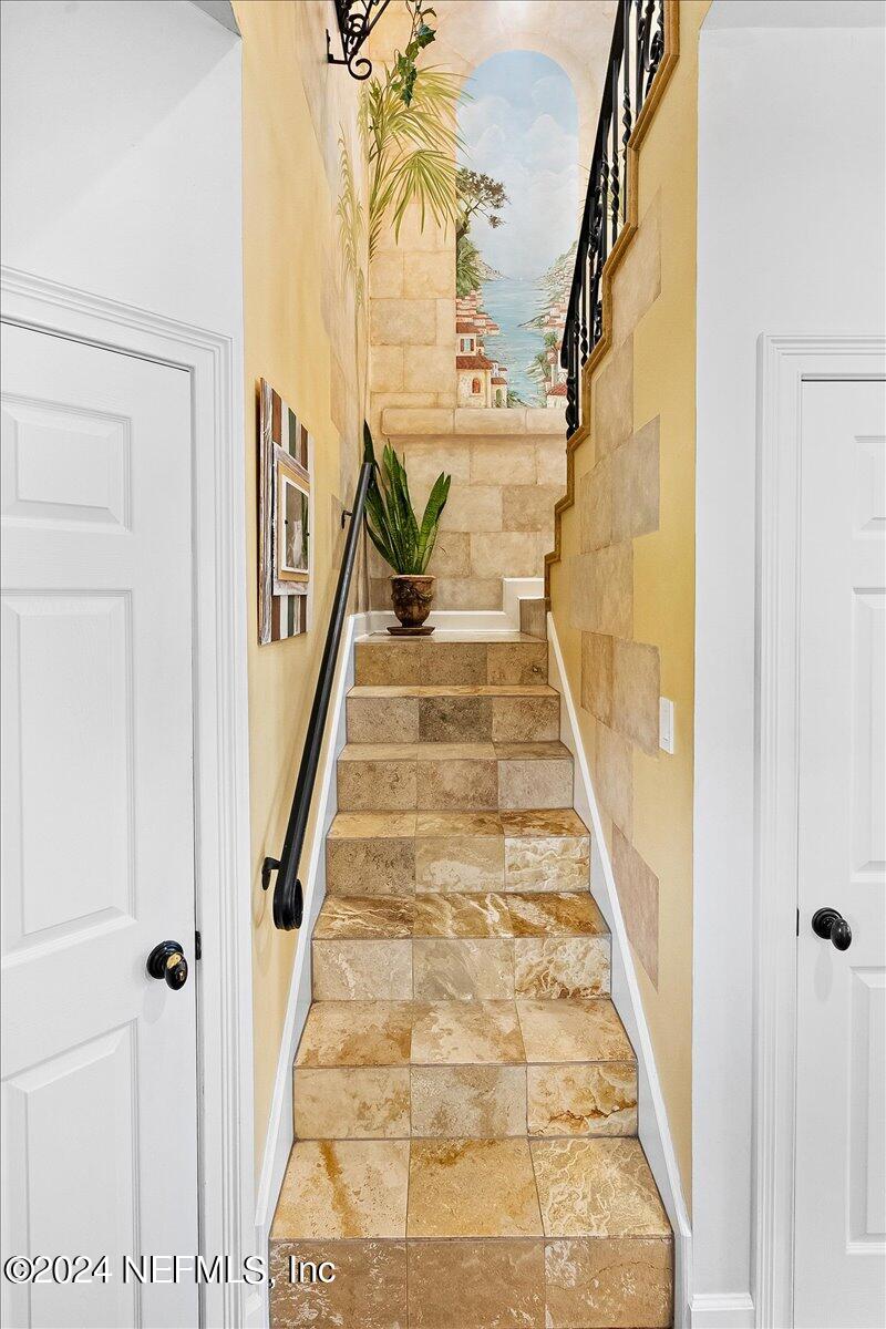 4295 Heath Road Jacksonville, FL 32277 - Photo 20 of 64 a view of entryway