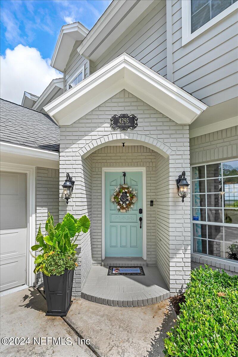 4295 Heath Road Jacksonville, FL 32277 - Photo 3 of 64 a front view of a house