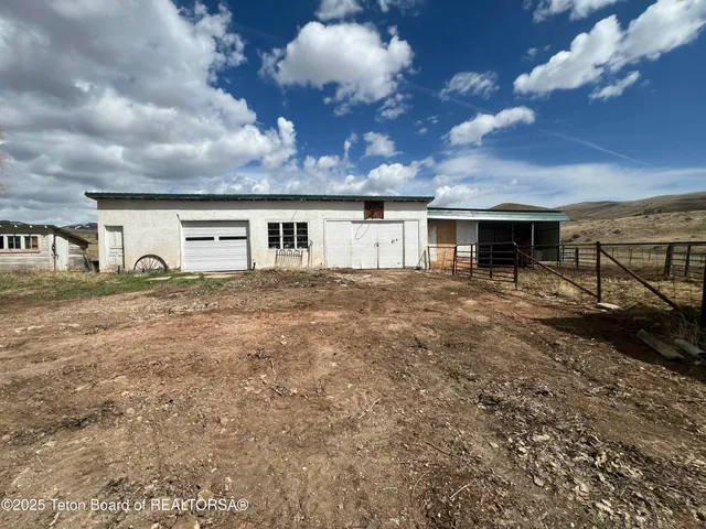 $849,000 | 140 Jones Drive, La Barge, WY 83123
