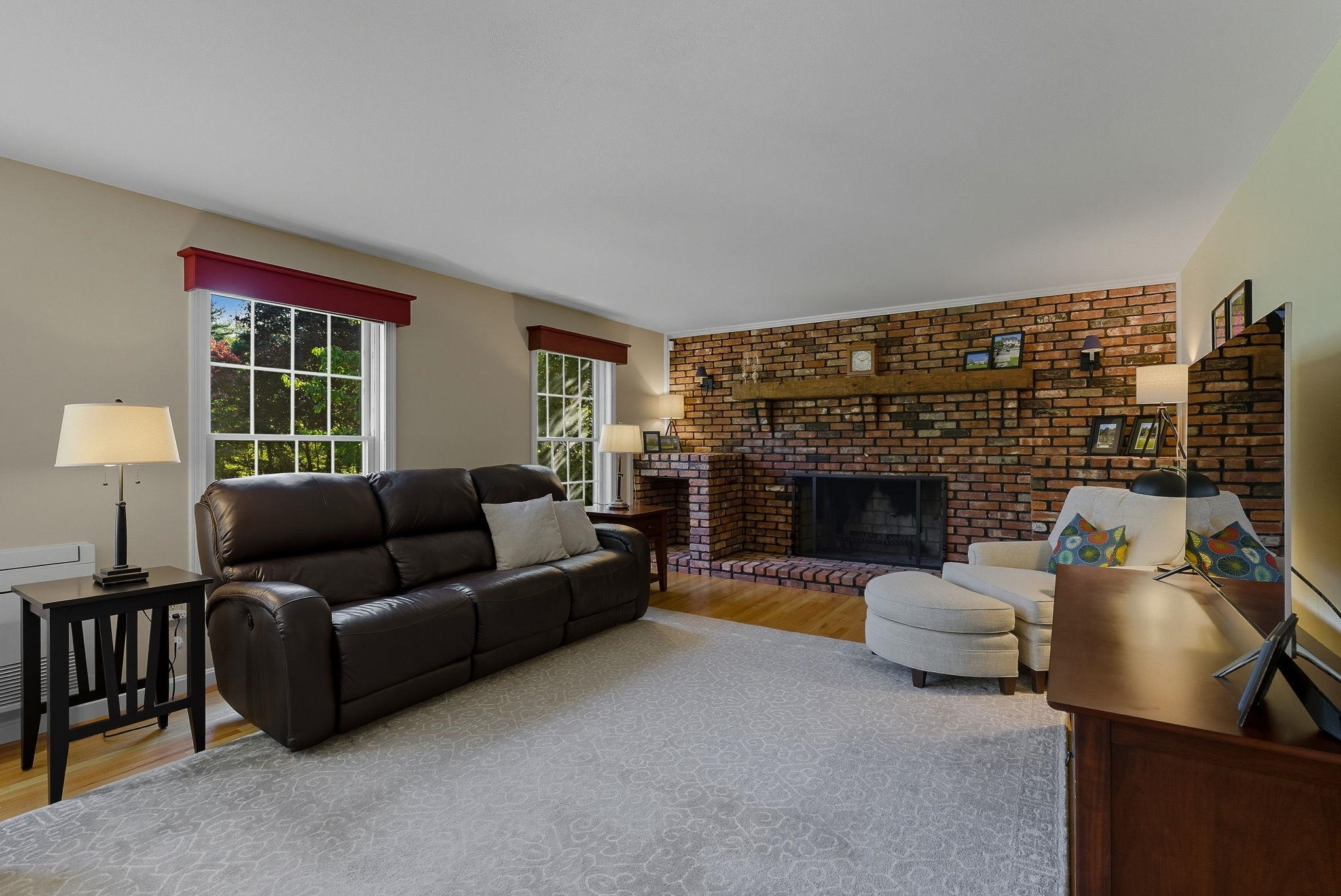 7 Camelot Road Windham, NH 03087 - Photo 13 of 56