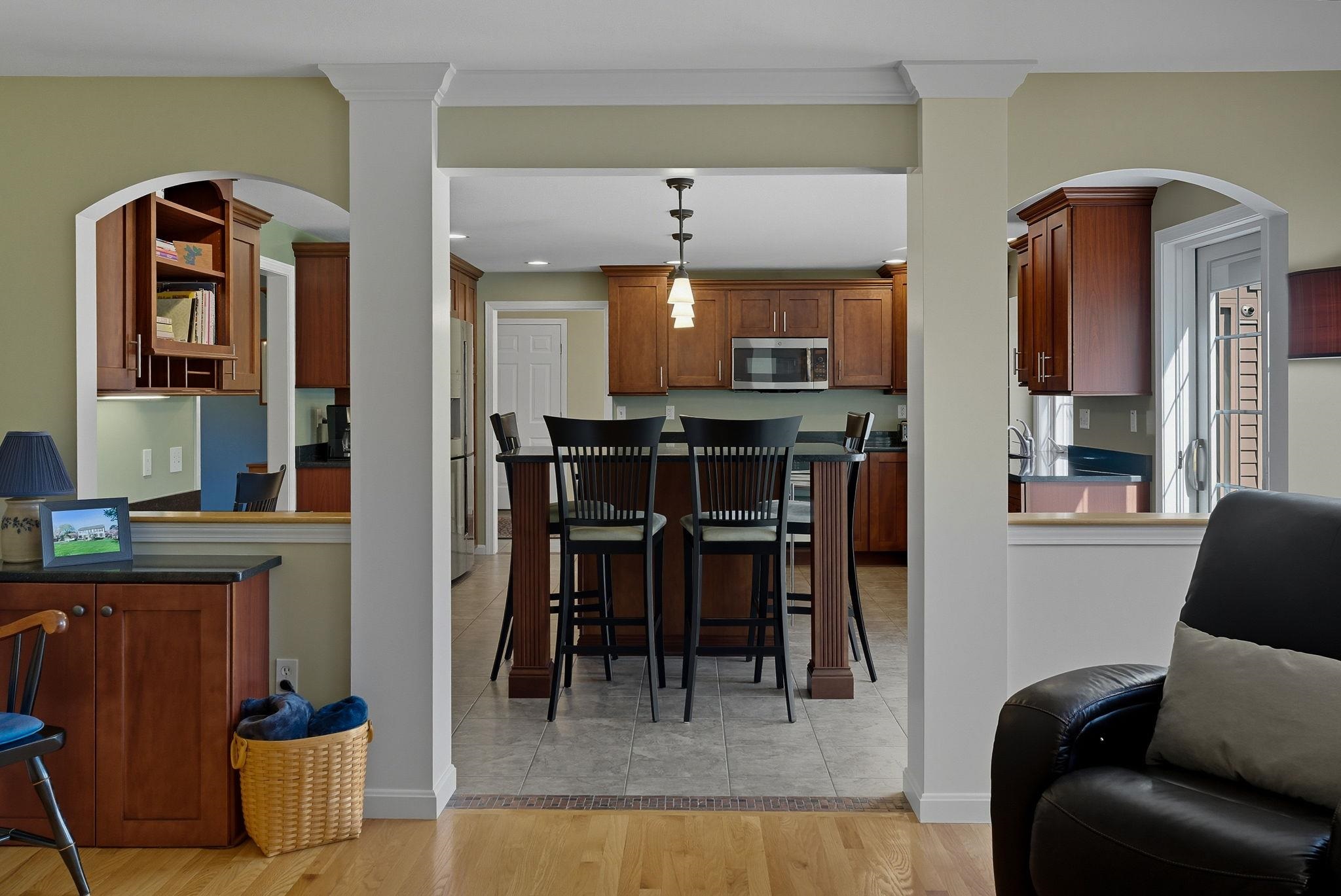 7 Camelot Road Windham, NH 03087 - Photo 16 of 56