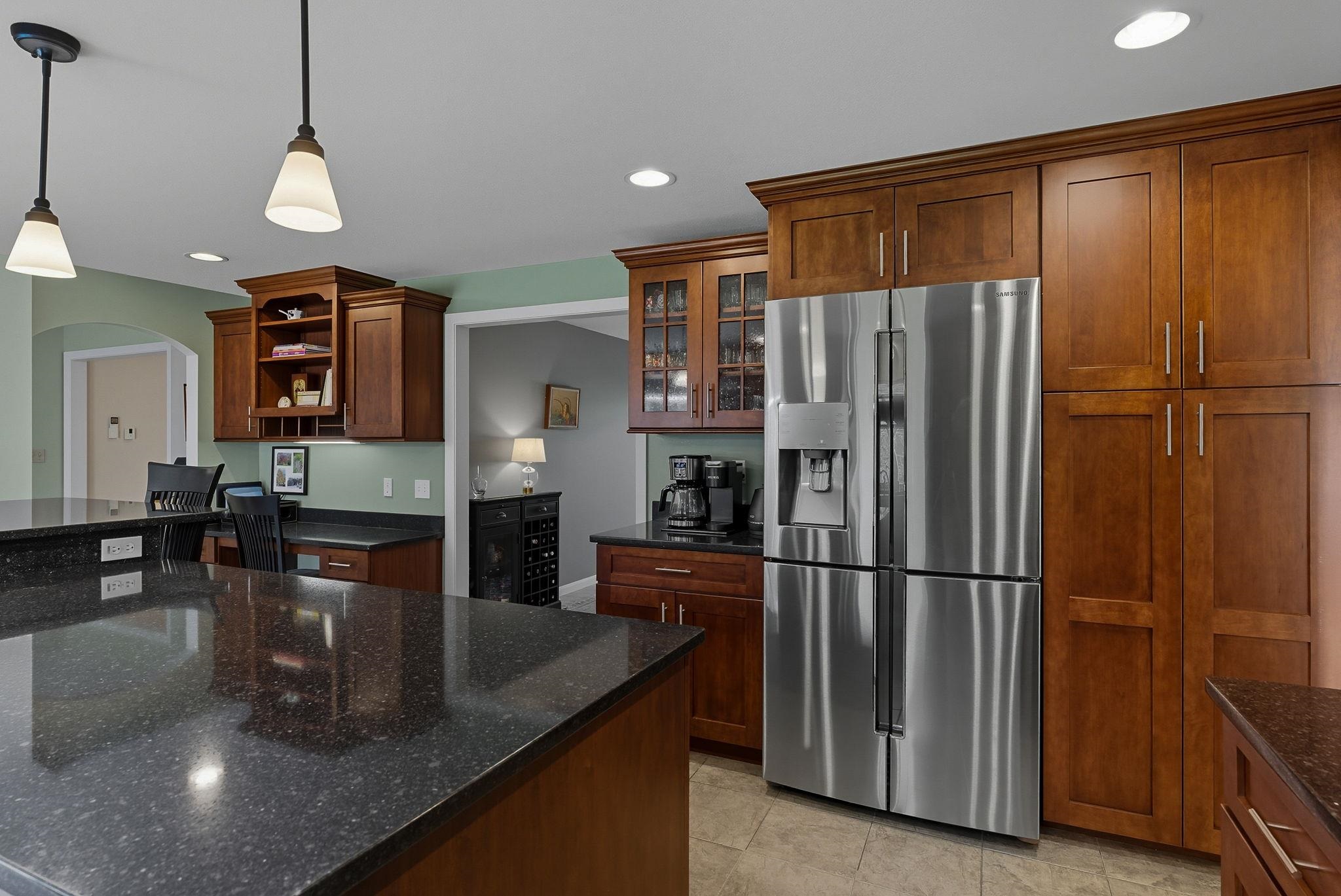 7 Camelot Road Windham, NH 03087 - Photo 24 of 56