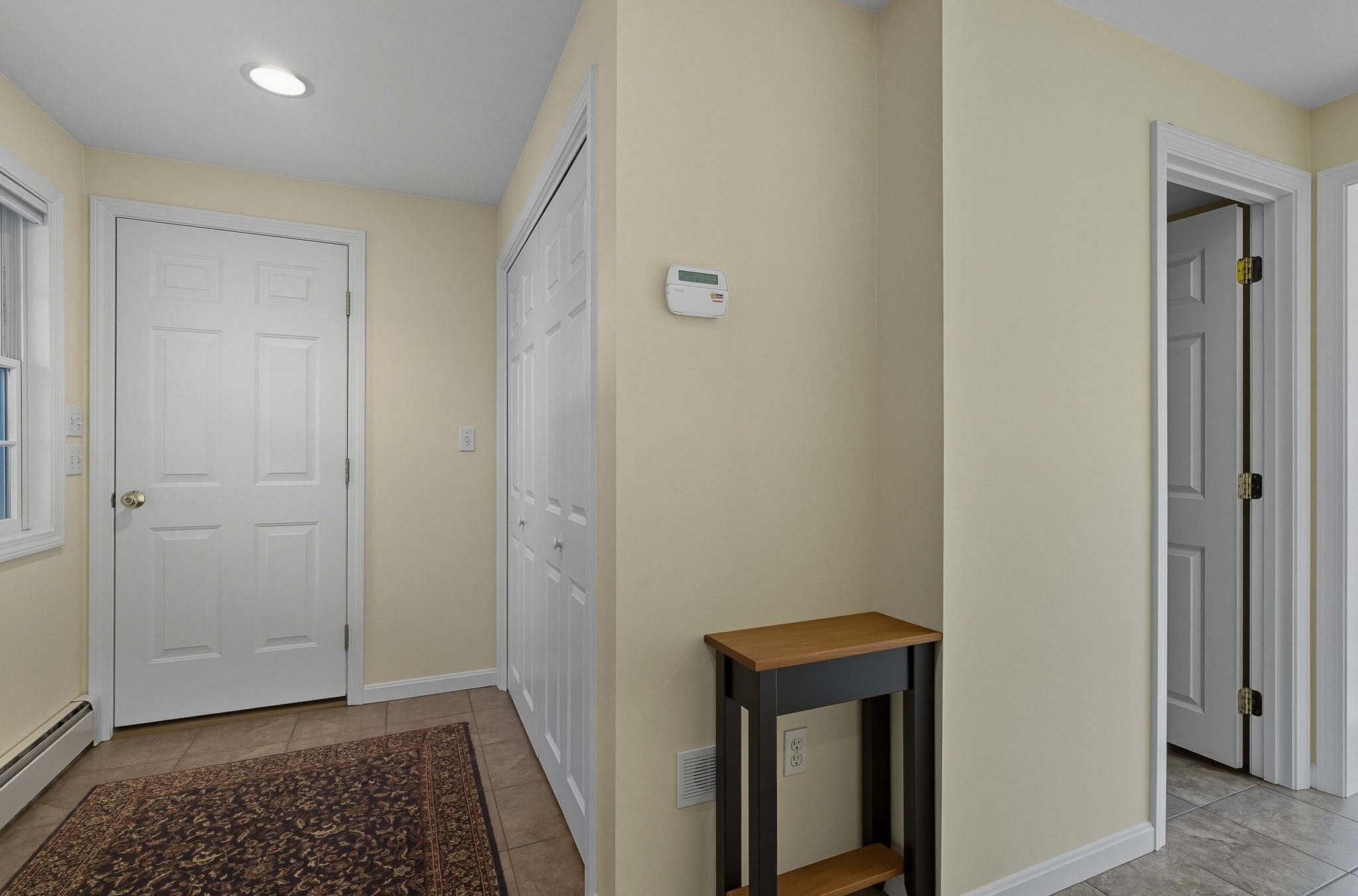 7 Camelot Road Windham, NH 03087 - Photo 26 of 56