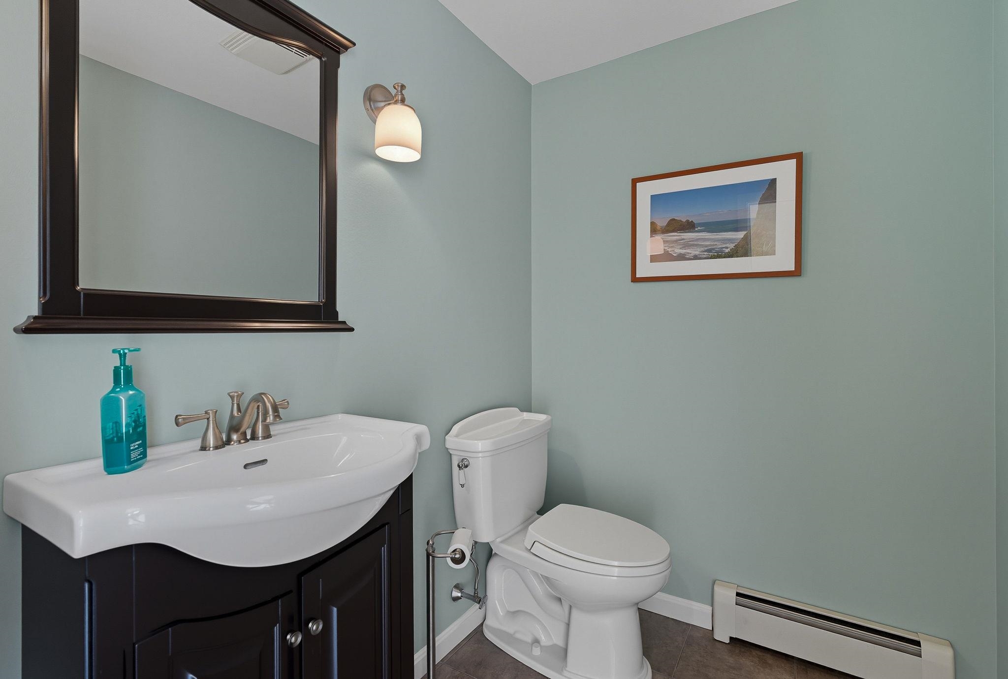 7 Camelot Road Windham, NH 03087 - Photo 27 of 56