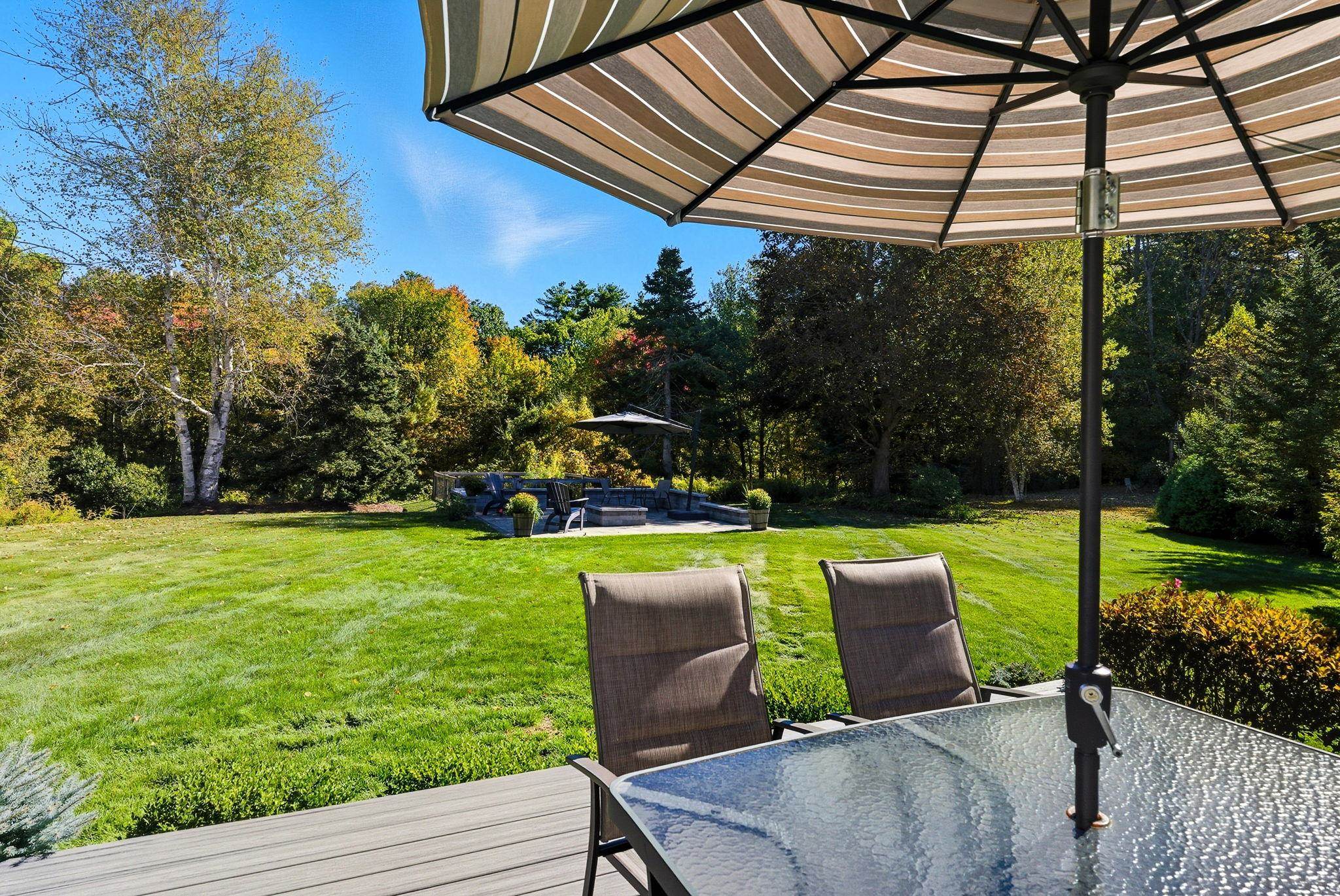 7 Camelot Road Windham, NH 03087 - Photo 31 of 56