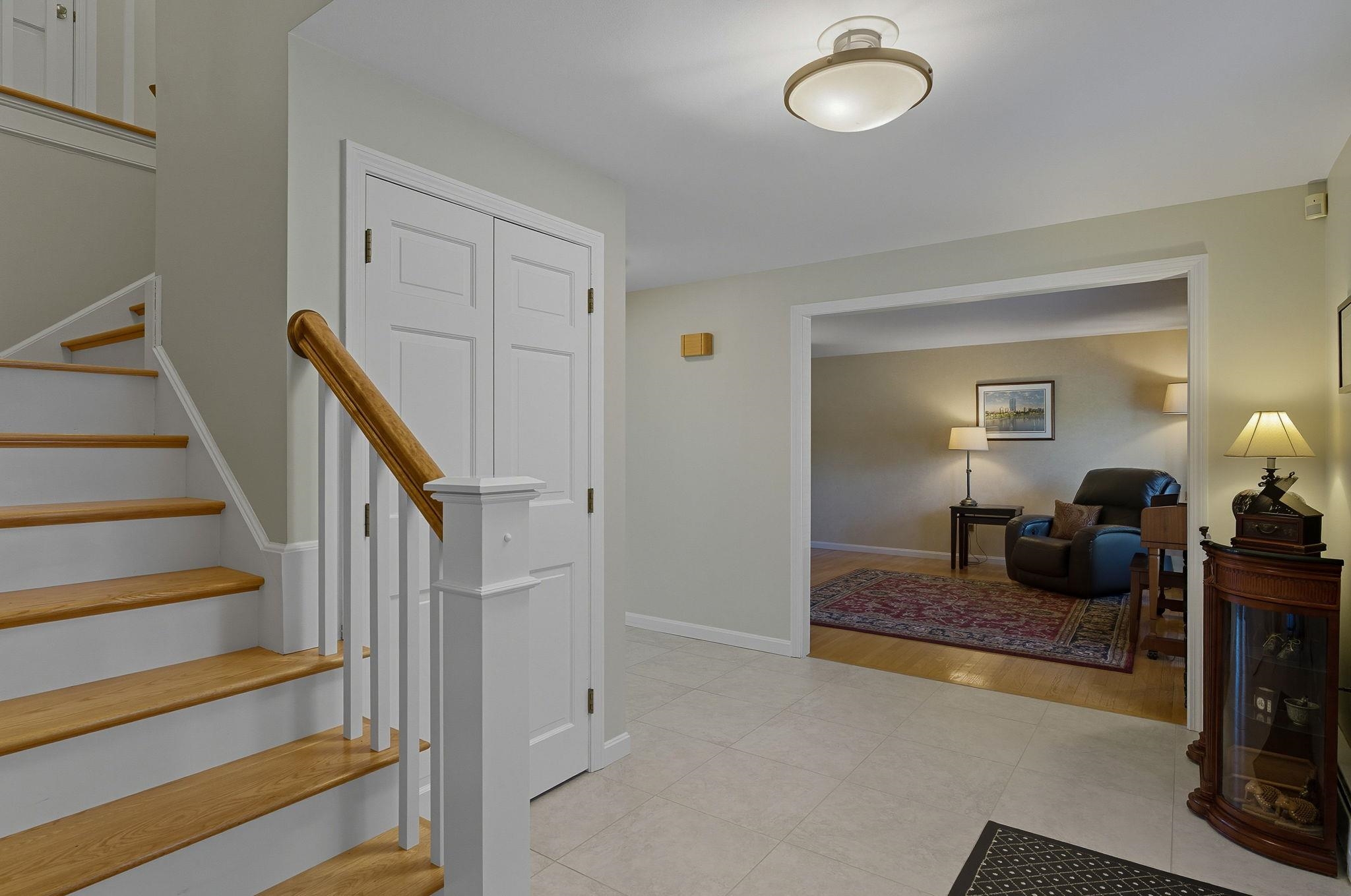 7 Camelot Road Windham, NH 03087 - Photo 34 of 56