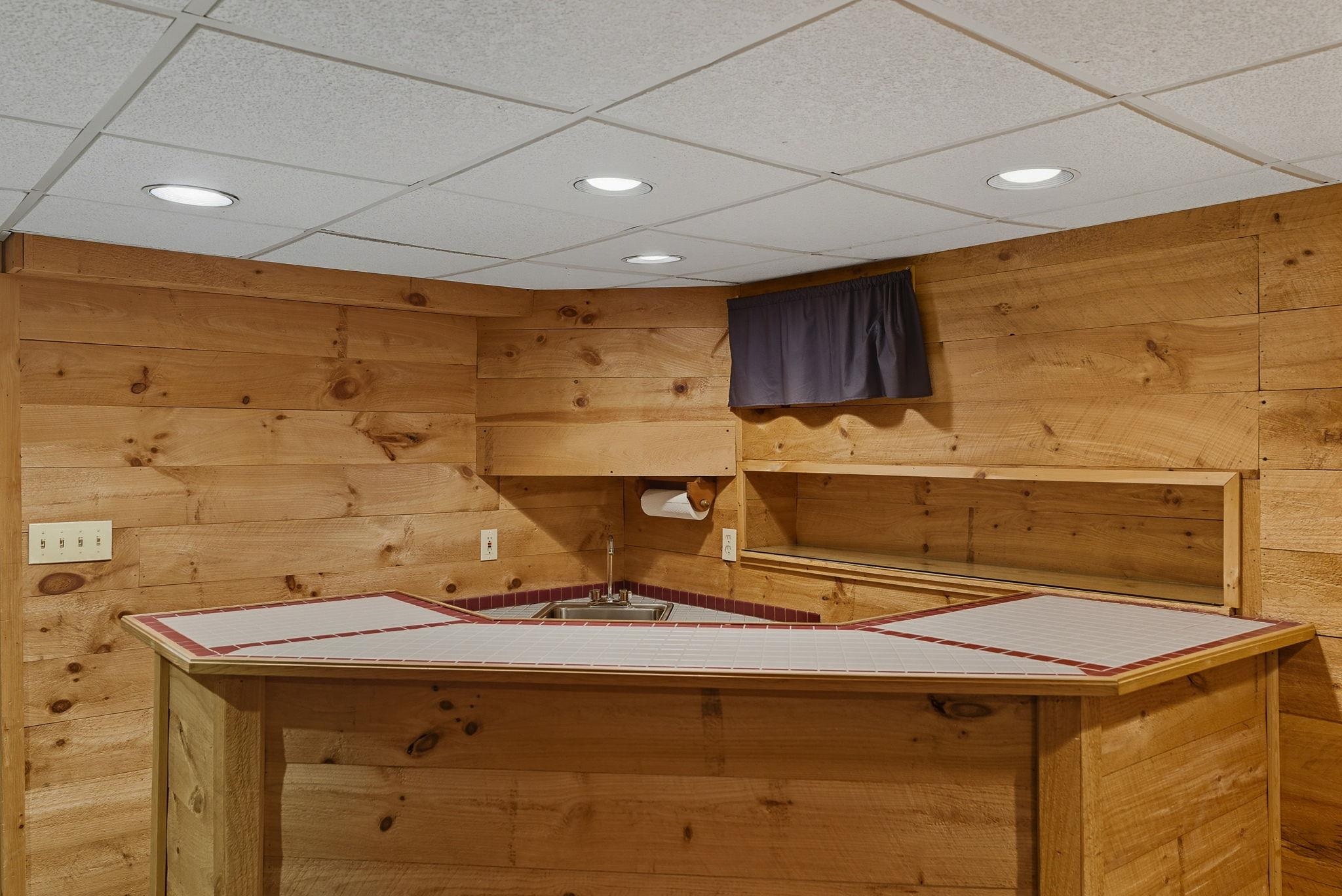 7 Camelot Road Windham, NH 03087 - Photo 50 of 56