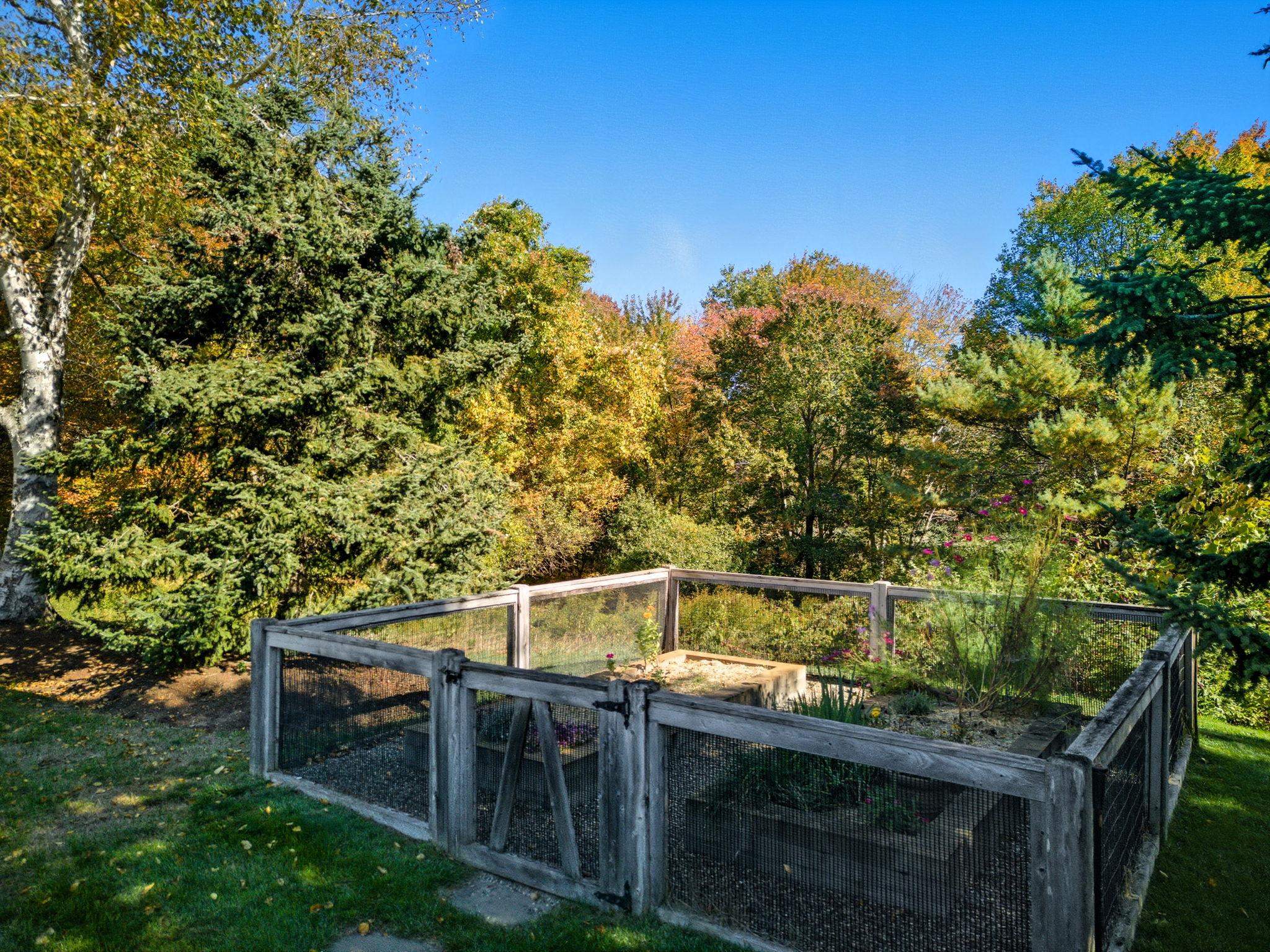 7 Camelot Road Windham, NH 03087 - Photo 6 of 56