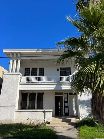 $1,200 | 111 Leigh Street, Unit 2, San Antonio, TX 78210