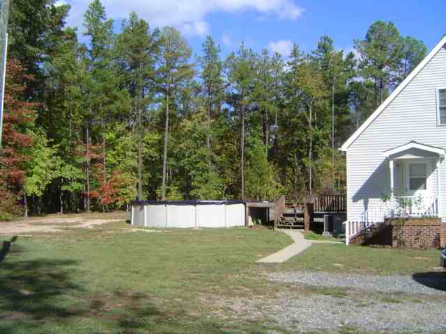 701 Forest Road Clinton, SC 29325 - Photo 10 of 16 Gallery Image 10