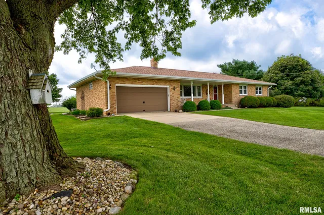 $399,500 | 7320 West Akron Road, Princeville, IL 61559