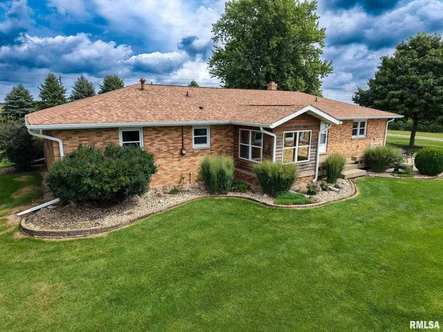 $399,500 | 7320 West Akron Road, Princeville, IL 61559