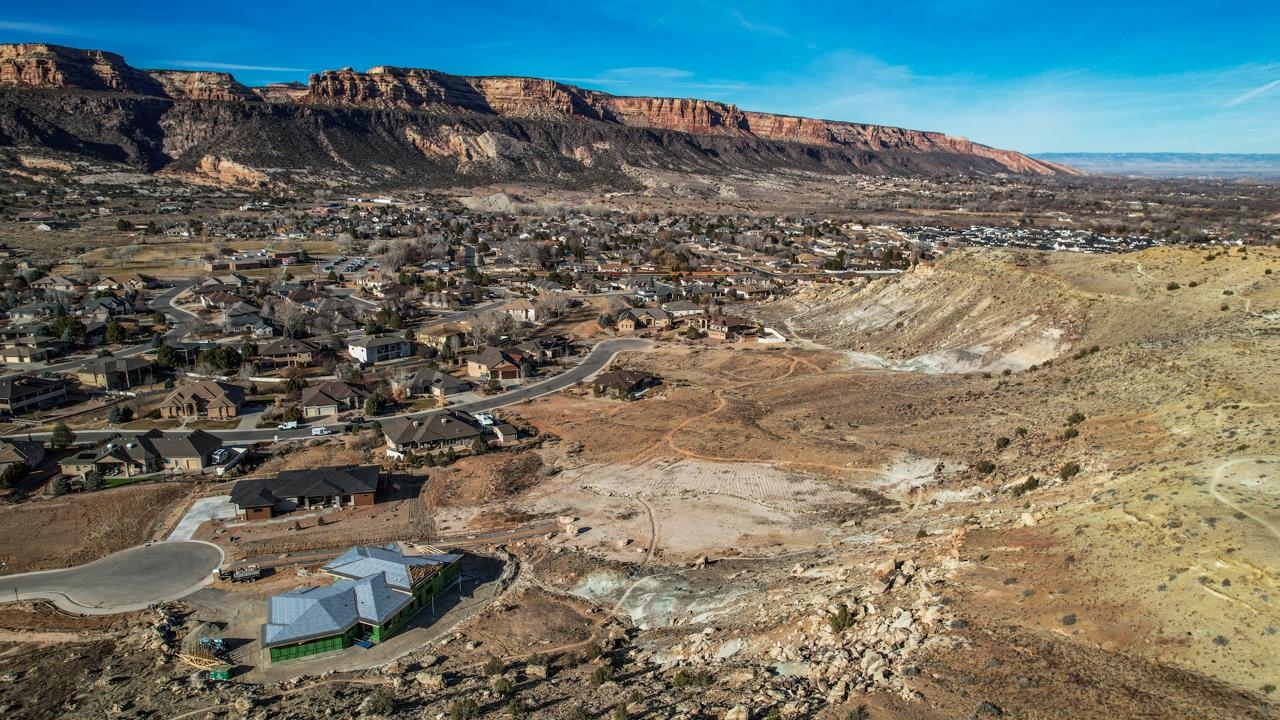 359 Canyon Rim Trail Grand Junction, CO 81507 - Photo 3 of 18