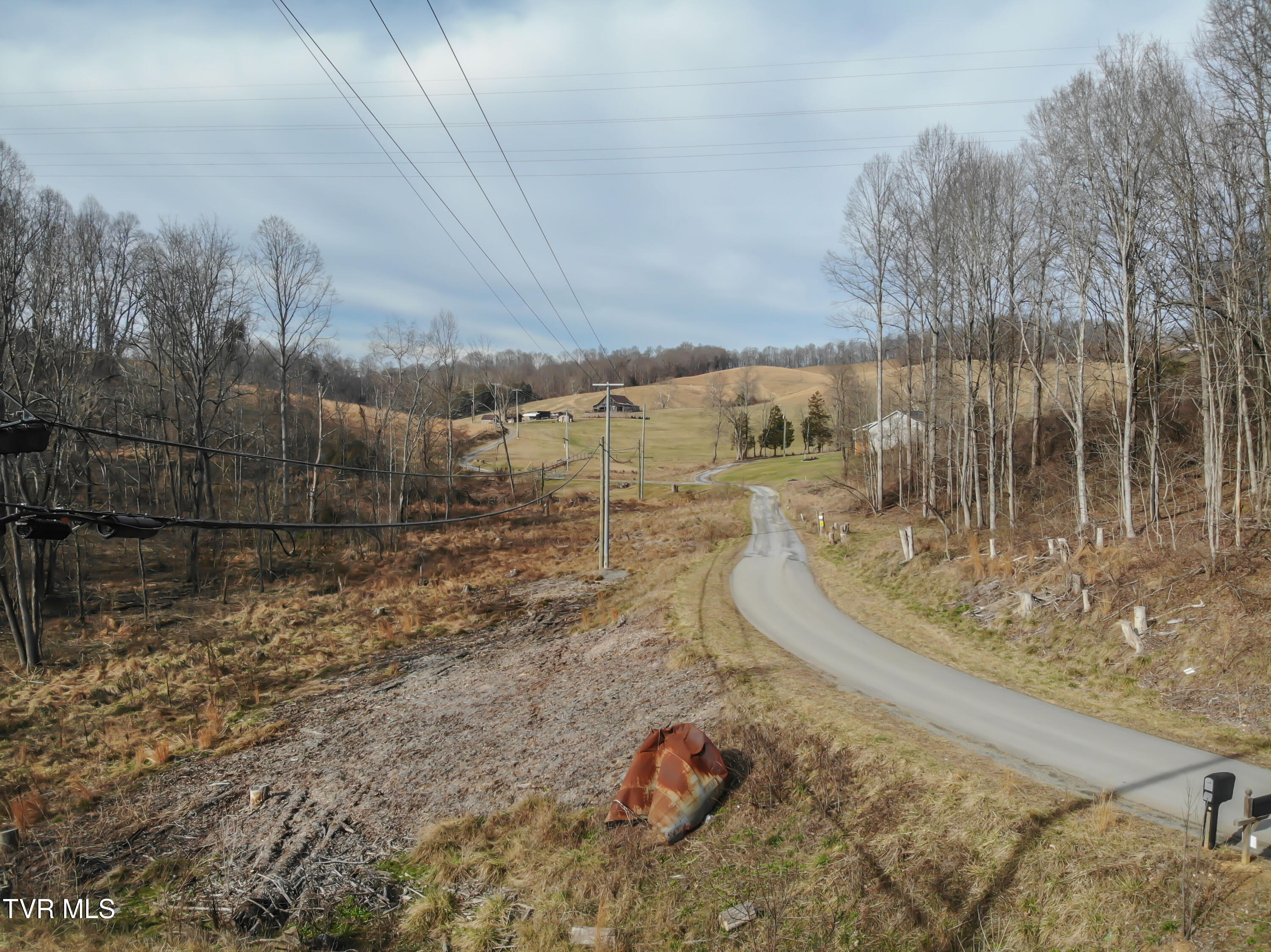 Undisclosed Address Bristol, VA 24202 - Photo 25 of 32 Cunnungham-10